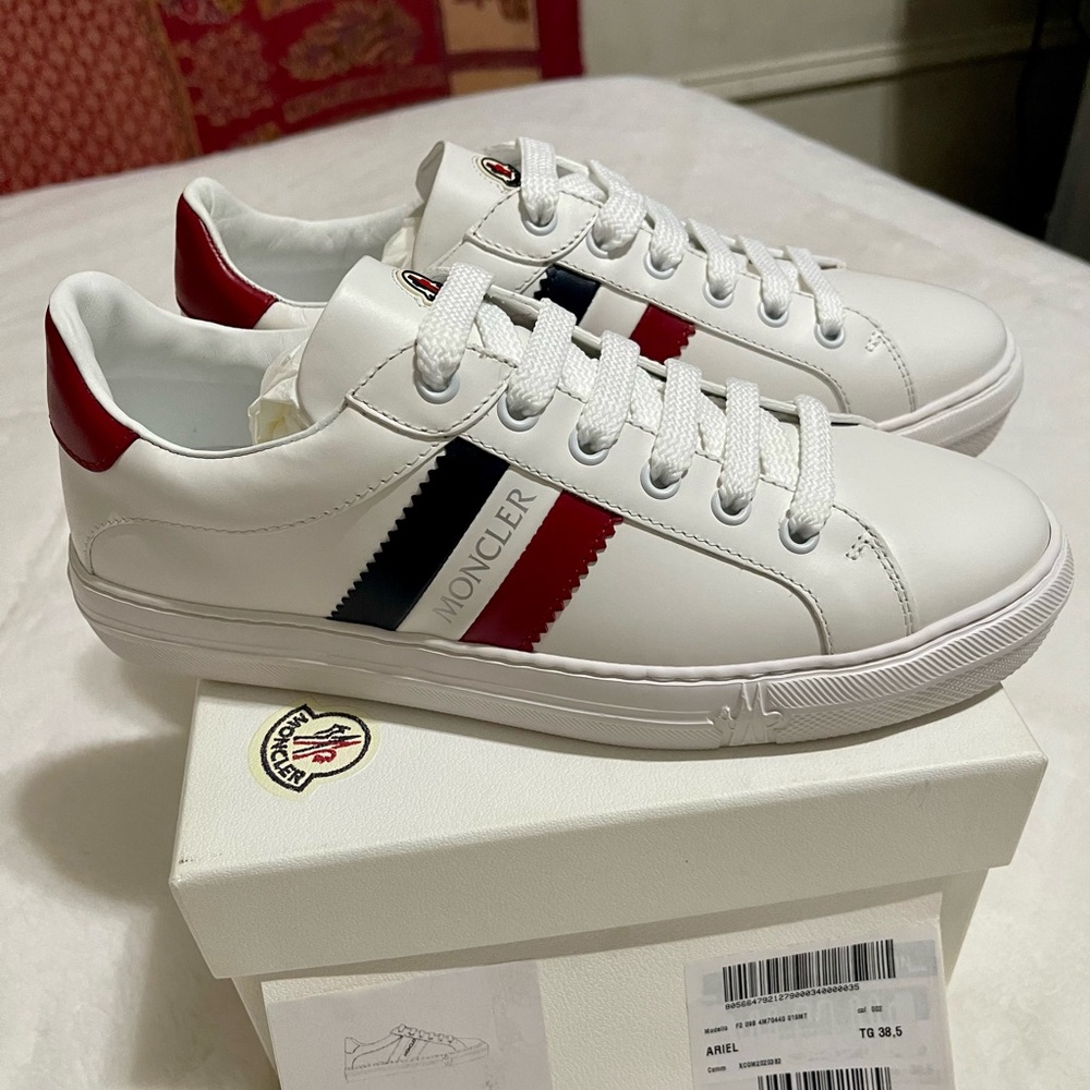 Moncler